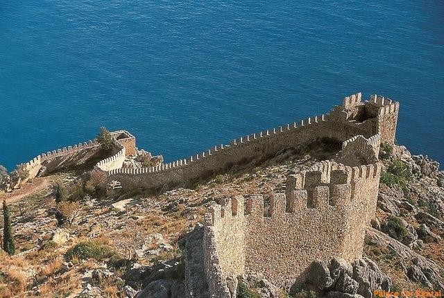 نتيجة بحث الصور عن القلعة البيزنطية ألانيا تركيا"