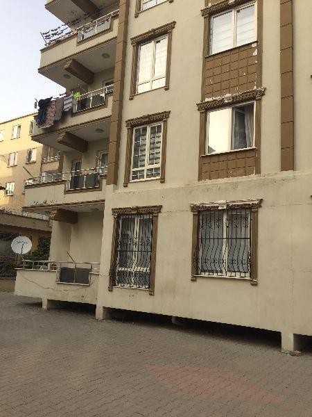 شقة 5 غرف وصالة في موقع مركزي في مدينة غازي عنتاب للبيع السعر
